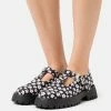 Call It Spring AMELYAA - Slip-ons - Black/white -Call it Spring Shop 02c4b2750b394e6d944eb40548df09b5