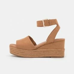 Call It Spring LILLIAN - Platform Sandals - Light Brown -Call it Spring Shop 30390f29a2954deb9cff2fb4de16122b