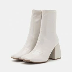 Call It Spring VEGAN DECISIVE - Classic Ankle Boots - Ice -Call it Spring Shop 3b7b185d1edc45dfb3e018e9820b17d8