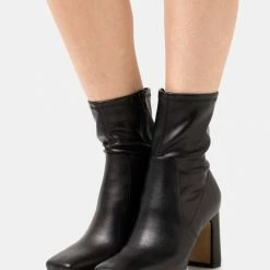 Call It Spring VEGAN TAMERA - Classic Ankle Boots - Black