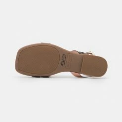 Call It Spring VEGAN IGGY - Sandals - Brown 6 Call It Spring VEGAN IGGY - Sandals - Brown -Call it Spring Shop 9ce185e149764e5ebc3ff343524e5ea6