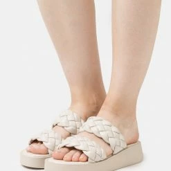 Call It Spring VEGAN DAKODA - Mules - Ice