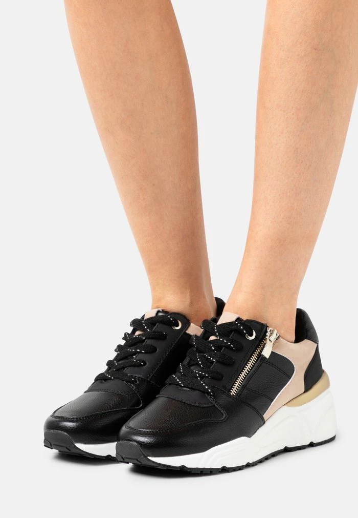 GIGII - Trainers - black Call It Spring GIGII - Trainers - Black -Call it Spring Shop b703f1c805d9463dae00a714e5f86448