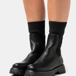 Call It Spring VEGAN KELSEYY - Platform Boots - Black