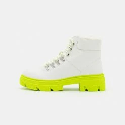 Call It Spring VEGAN HIKERCHIC - Platform Ankle Boots - White -Call it Spring Shop dceecdf1884649c7a3c53b8959c98063