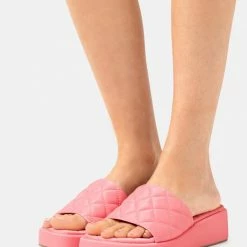 Call It Spring NALAA - Heeled Mules - Bright Pink