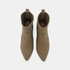 Call It Spring VEGAN SARA - Classic Ankle Boots - Khaki -Call it Spring Shop df699bdb2ee941979bc00f2f9ba55aa2