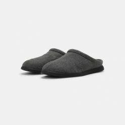Call It Spring VEGAN FLUFFS - Slippers - Grey -Call it Spring Shop e4875632294e4b7997ed3ce5b8224970