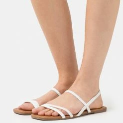 Call It Spring VEGAN CAMPBELL - Sandals - White