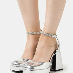 Call It Spring VEGAN FOXY - Platform Heels - Silver