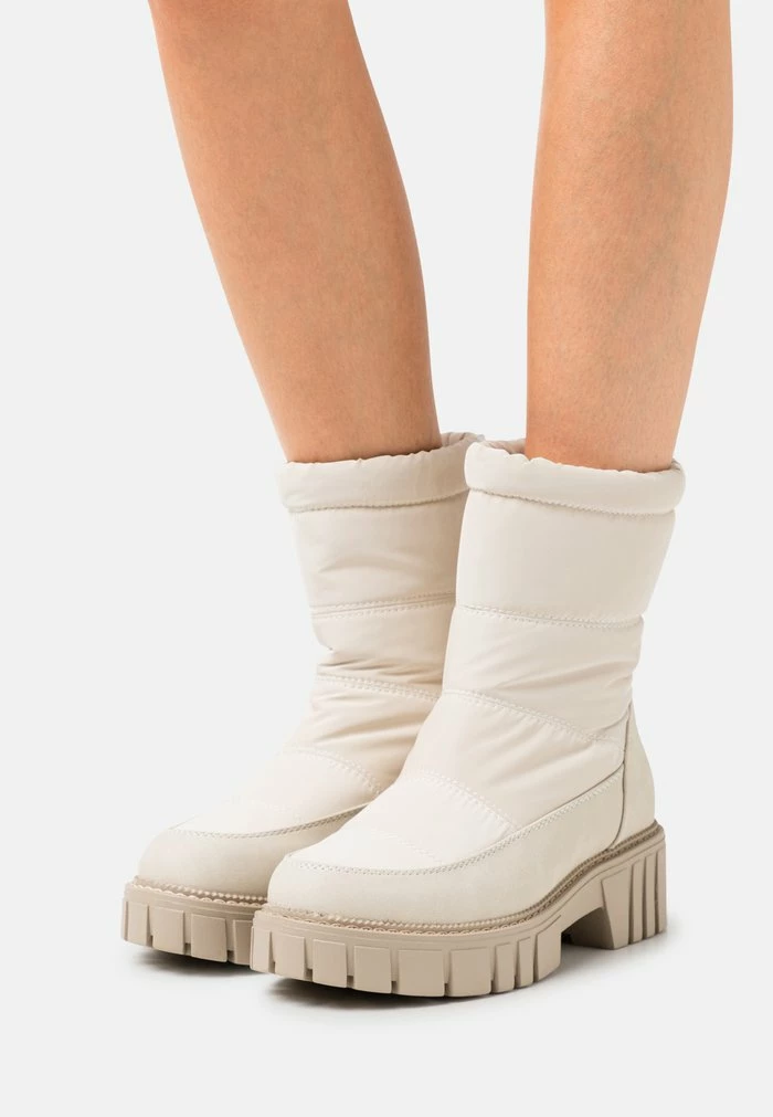 CHICCHALET - Platform ankle boots - ice Call It Spring CHICCHALET - Platform Ankle Boots - Ice -Call it Spring Shop f2614a737bc04e048f7e8457d7047d88